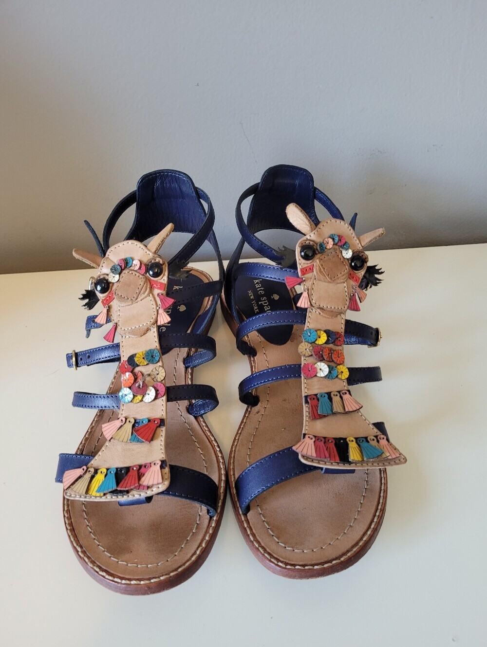 Kate Spade Sahara Camel Gladiator Flat Sandals, VGUC, Size 6 - Picture 2 of 11